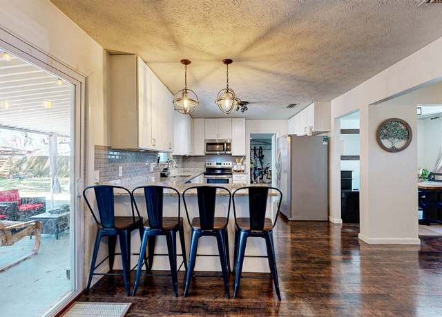 Property at 1688 Post Oak Ct, Orange Park, FL 32073, 3 beds, 2 baths