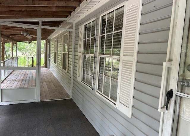 Property at 121 White Pine Ln, Georgetown, FL 32139, 2 beds, 2 baths
