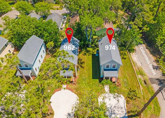 Property at 962 Alexander St, St Augustine, FL 32084, 2 beds, 1.5 baths