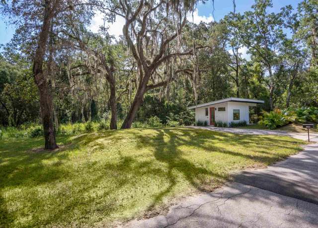 Property at 156 N Saint Johns St, St Augustine, FL 32084, 1 bed, 1 bath