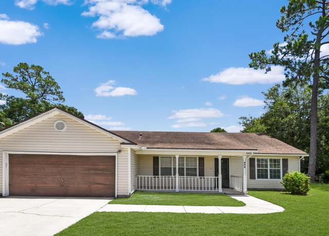 Property at 186 Collier St, St Augustine, FL 32084, 3 beds, 2 baths