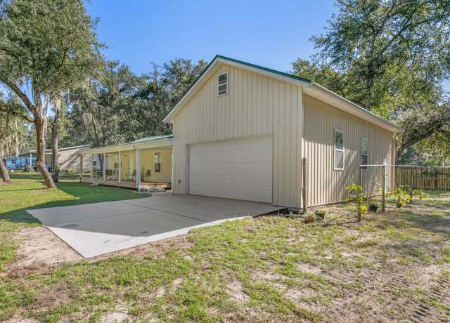 Property at 108 Holly Dr, Florahome, FL 32140, 2 beds, 1 bath