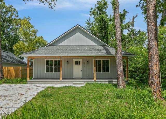 Property at 2891 N 8th St, St Augustine, FL 32084, 3 beds, 2 baths