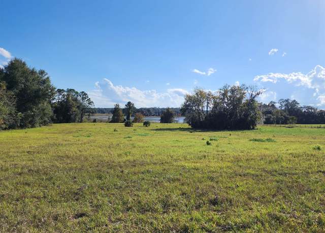 Property at 579 W Main St, Pomona Park, FL 32181