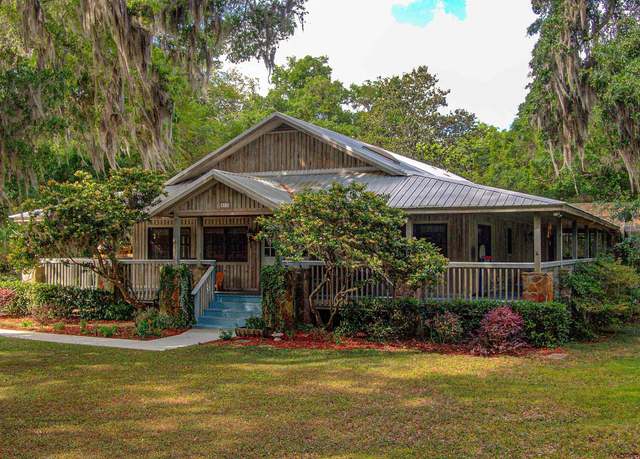 Property at 411 Woodbluff Ter, St Augustine, FL 32086, 3 beds, 2.5 baths