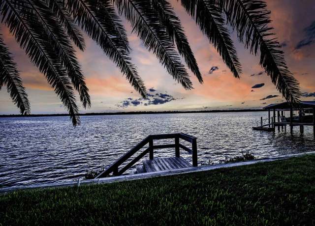 Property at 6331 Salado Rd, St Augustine, FL 32080, 4 beds, 2 baths