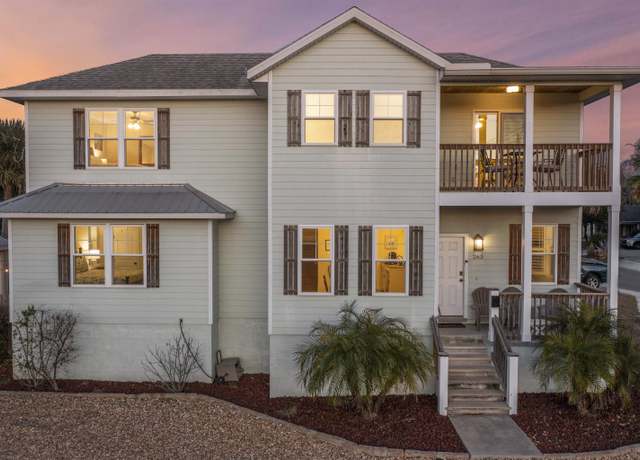 Property at 263 Riberia St, St Augustine, FL 32084, 3 beds, 2 baths