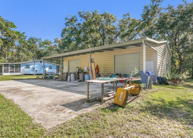 Property at 112 Holly Dr, Florahome, FL 32140, 3 beds, 1 bath
