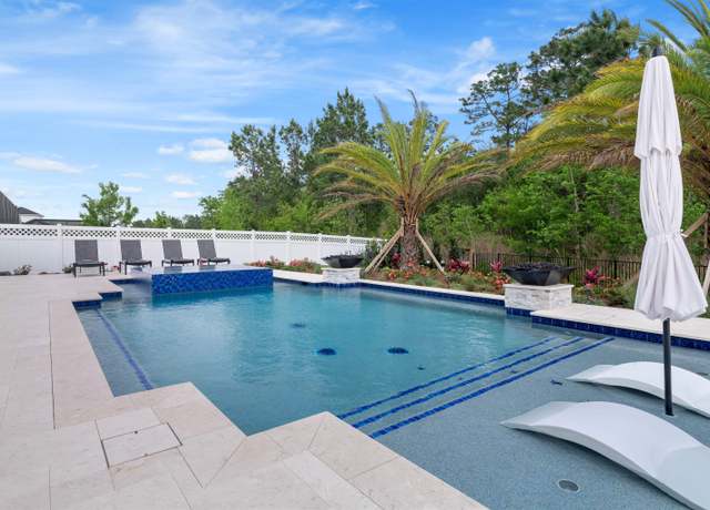 Property at 233 Yorkshire Dr, St Augustine, FL 32092, 4 beds, 3 baths