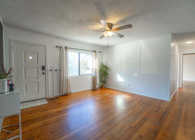 Property at 5829 Cherry Laurel Dr, Jacksonville, FL 32210, 3 beds, 2 baths
