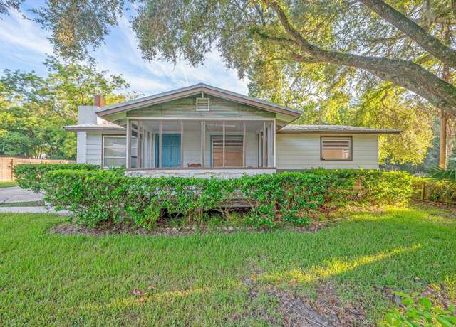 Property at 432 Pomont Ave, St Augustine, FL 32084, 3 beds, 1 bath