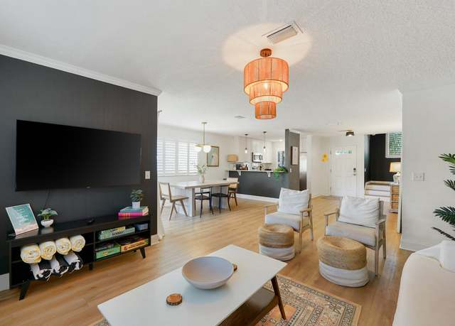 Property at 108 St Unit A, St Augustine, FL 32080, 3 beds, 2.5 baths