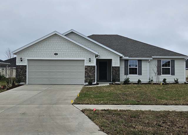 Property at 232 Vera Pl, St Augustine, FL 32086, 3 beds, 2 baths