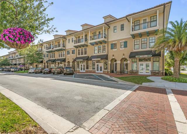 Property at 654 Market St + Commercial Space, St Augustine, FL 32095, 3 beds, 4 baths