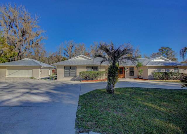 Property at 151 Park Dr, Satsuma, FL 32189, 3 beds, 3 baths