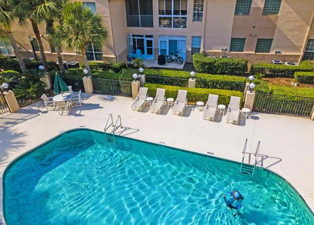 Property at 208 Augusta Cir, St Augustine, FL 32086, 3 beds, 2 baths