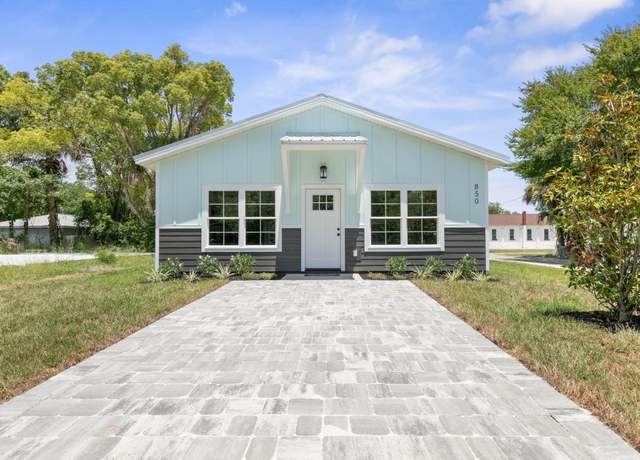 Property at 858 W 4th St, St Augustine, FL 32084, 3 beds, 2 baths