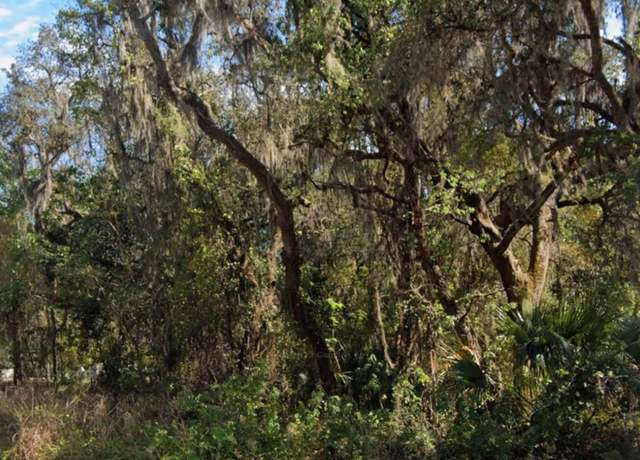 Property at 121 Church Rd, Crescent City, FL 32112