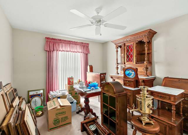 Property at 10 Chatham, Palm Coast, FL 32164, 3 beds, 2 baths