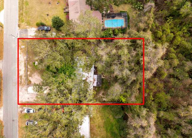 Property at 325 Lakeshore Dr, St Augustine, FL 32095, 3 beds, 2 baths