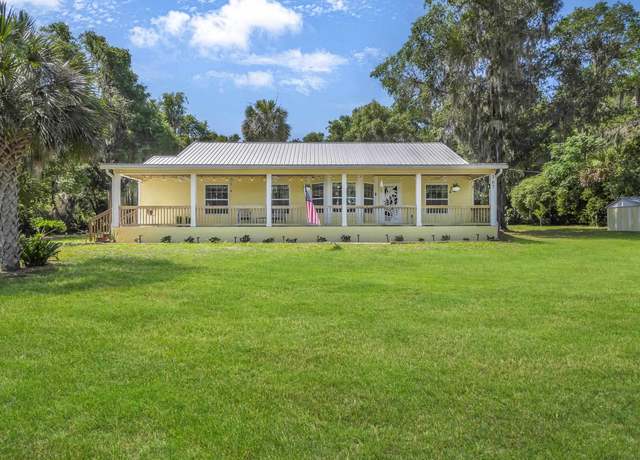 Property at 367 Keuka Lake Trl, Interlachen, FL 32148, 3 beds, 2 baths