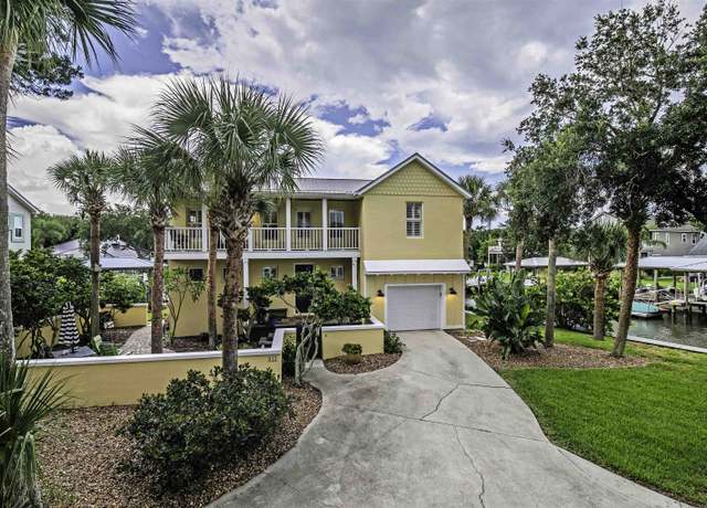 Property at 312 Amelia Ct, St Augustine, FL 32080, 3 beds, 2.5 baths