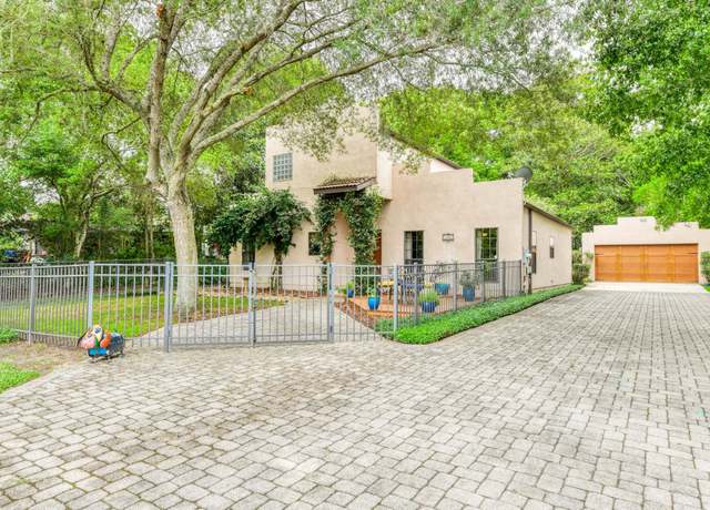 Property at 998 Aragon Ave, St Augustine, FL 32086, 2 beds, 2 baths