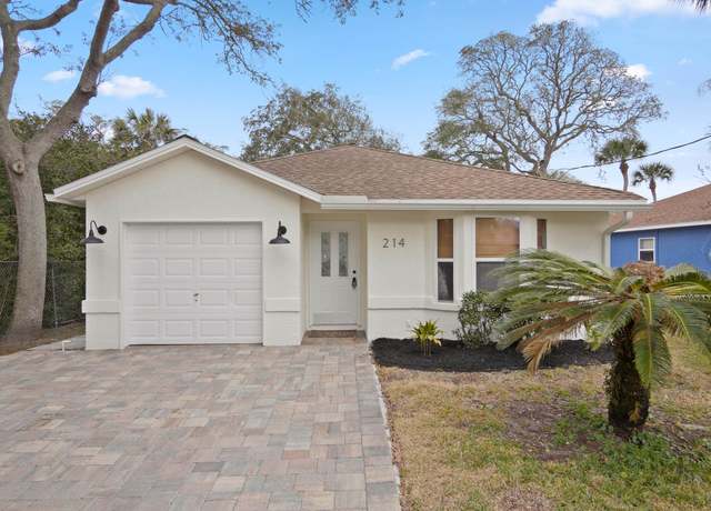 Property at 214 4th St, St Augustine, FL 32080, 3 beds, 2 baths