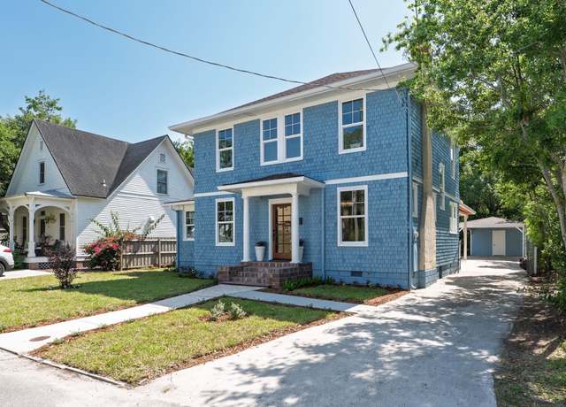Property at 142 Washington St, St Augustine, FL 32084, 4 beds, 3.5 baths