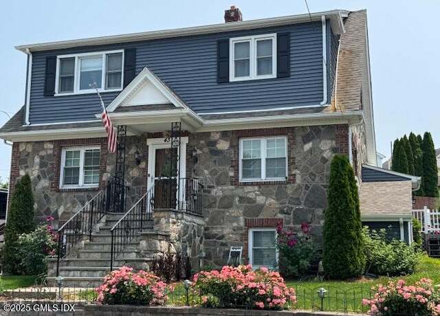 Property at 43 Cos Cob Ave, Cos Cob, CT 06807, 6 beds, 3 baths