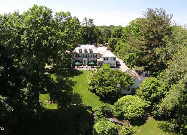 Property at 375 Round Hill Rd, Greenwich, CT 06831, 7 beds, 7 baths
