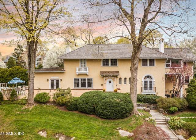 Property at 9 Hillside Dr, Greenwich, CT 06831, 4 beds, 4 baths