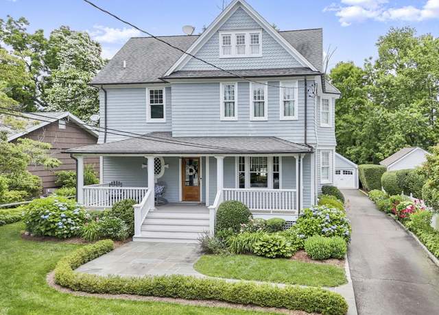 Property at 36 Highview Ave, Old Greenwich, CT 06870, 4 beds, 3.5 baths