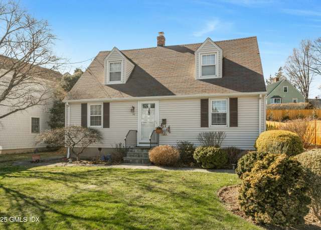 Property at 24 Riverside Ln, Riverside, CT 06878, 3 beds, 3 baths