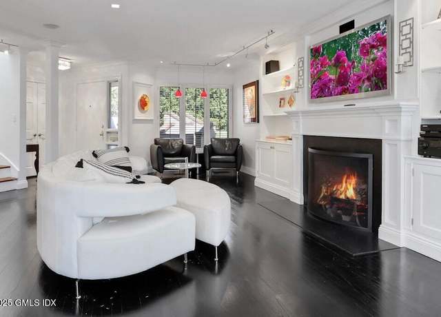 Property at 101 Lewis St Unit E, Greenwich, CT 06830, 3 beds, 3 baths