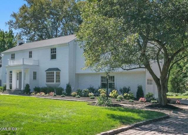 Property at 141 Woodside Dr, Greenwich, CT 06830, 4 beds, 3.5 baths