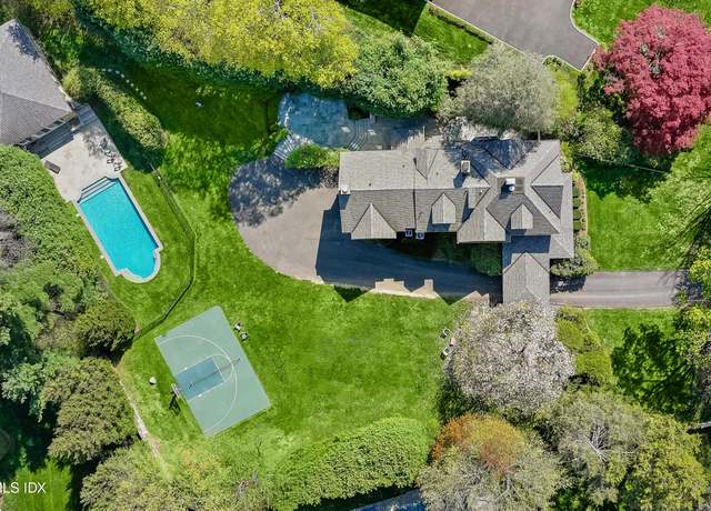Property at 50 North St, Greenwich, CT 06830, 5 beds, 5.5 baths