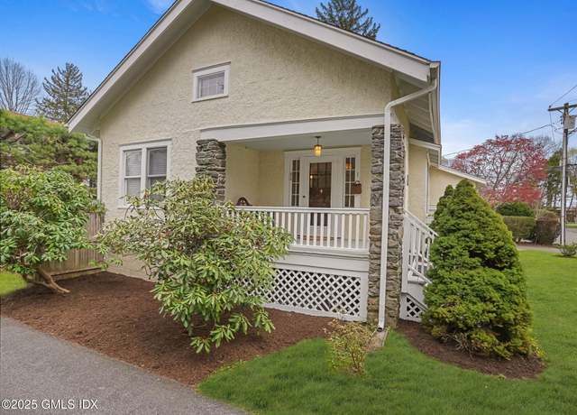 Property at 1 Relay Ct, Cos Cob, CT 06807, 3 beds, 2 baths