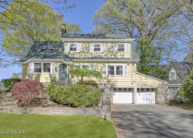 Property at 52 Center Dr, Old Greenwich, CT 06870, 4 beds, 3 baths