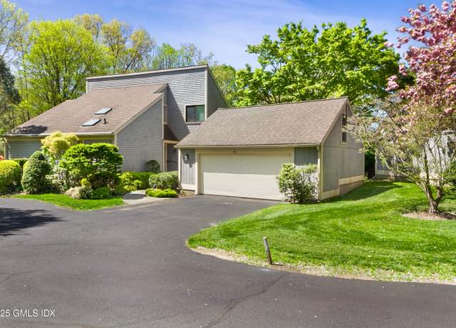 Property at 313 W Lyon Farm Dr #313, Greenwich, CT 06831, 3 beds, 2.5 baths