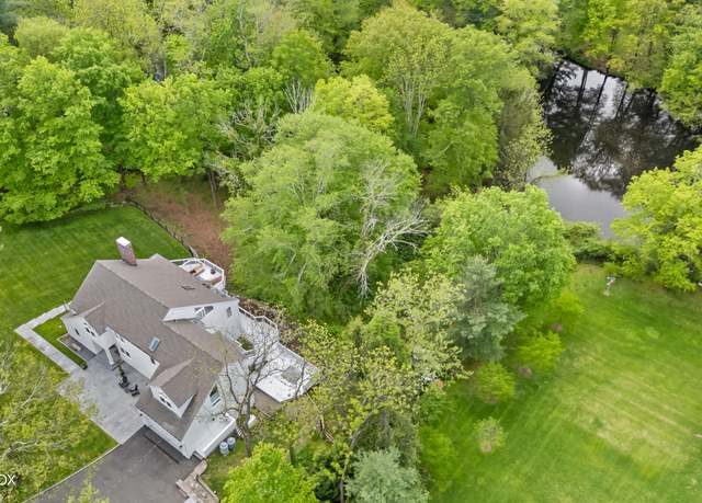 Property at 254 Stanwich Rd, Greenwich, CT 06830, 4 beds, 4 baths