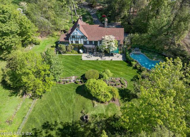 Property at 78 Khakum Wood Rd, Greenwich, CT 06831, 9 beds, 6.5 baths