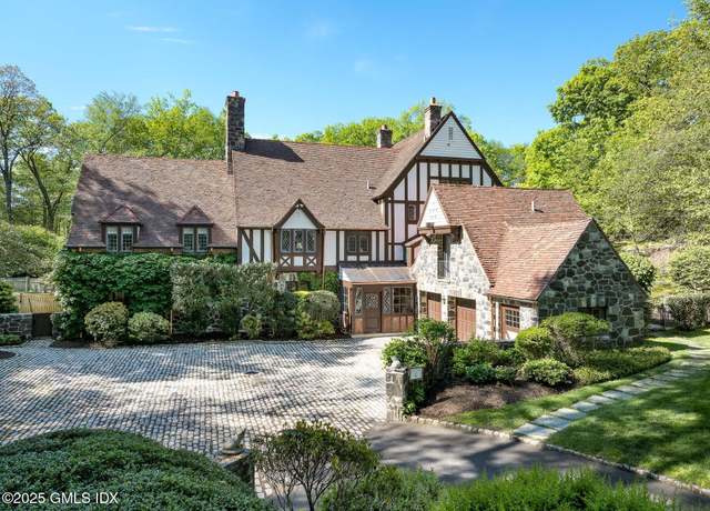 Property at 78 Khakum Wood Rd, Greenwich, CT 06831, 9 beds, 6.5 baths