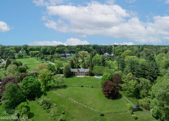 Property at 21 Aiken Rd, Greenwich, CT 06831, 5 beds, 5 baths