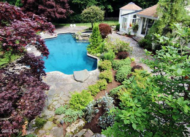 Property at 897 Lake Ave, Greenwich, CT 06831, 6 beds, 8 baths