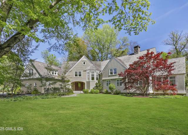 Property at 7 Jones Park Dr, Riverside, CT 06878, 6 beds, 6 baths