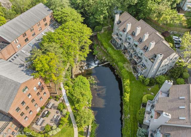 Property at 45 Ettl Ln #504, Greenwich, CT 06831, 2 beds, 2.5 baths