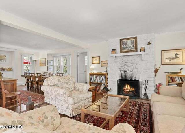 Property at 22 Tomac Ave, Old Greenwich, CT 06870, 6 beds, 4.5 baths