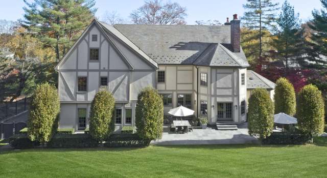 Photo of 40 Upland Dr, Greenwich, CT 06831