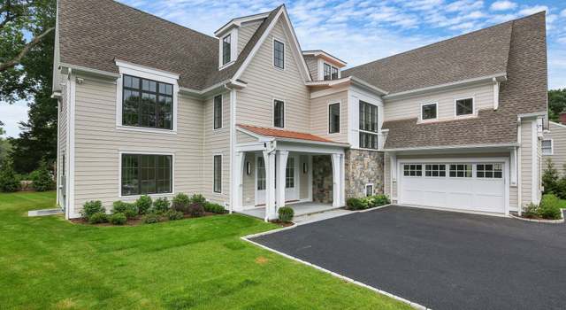 Photo of 8 Fado Ln, Cos Cob, CT 06807